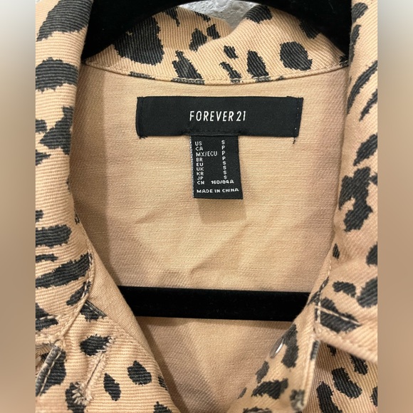 Cheetah Print Jacket - Picture 3 of 3